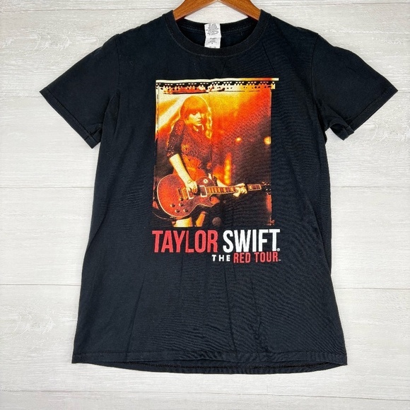 Taylor Swift "The Red" 2013/2014 Tour Black Concert T-shirt Size S - Picture 2 of 9
